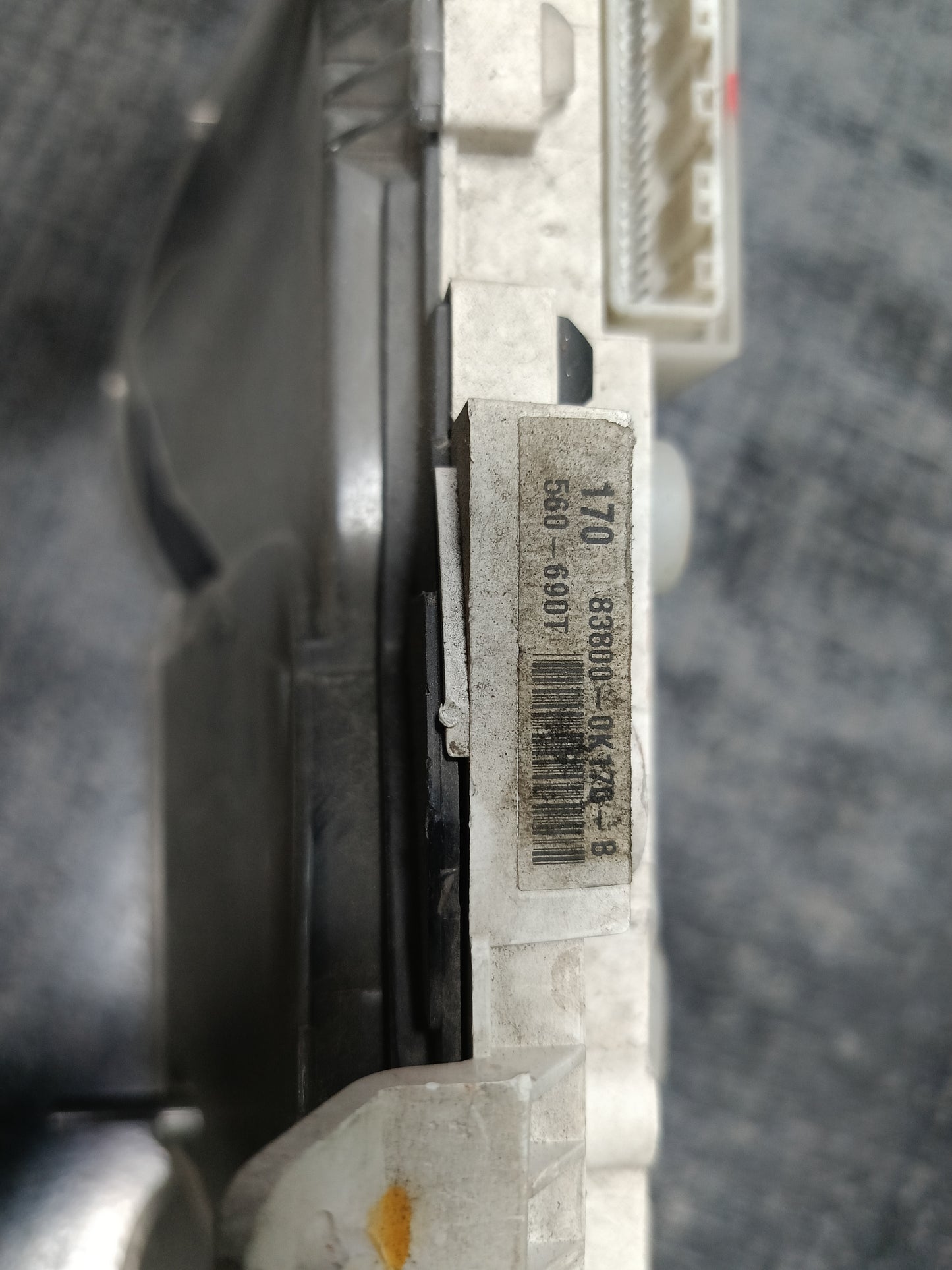 TOYOTA VIGO METER (83800-0K170)