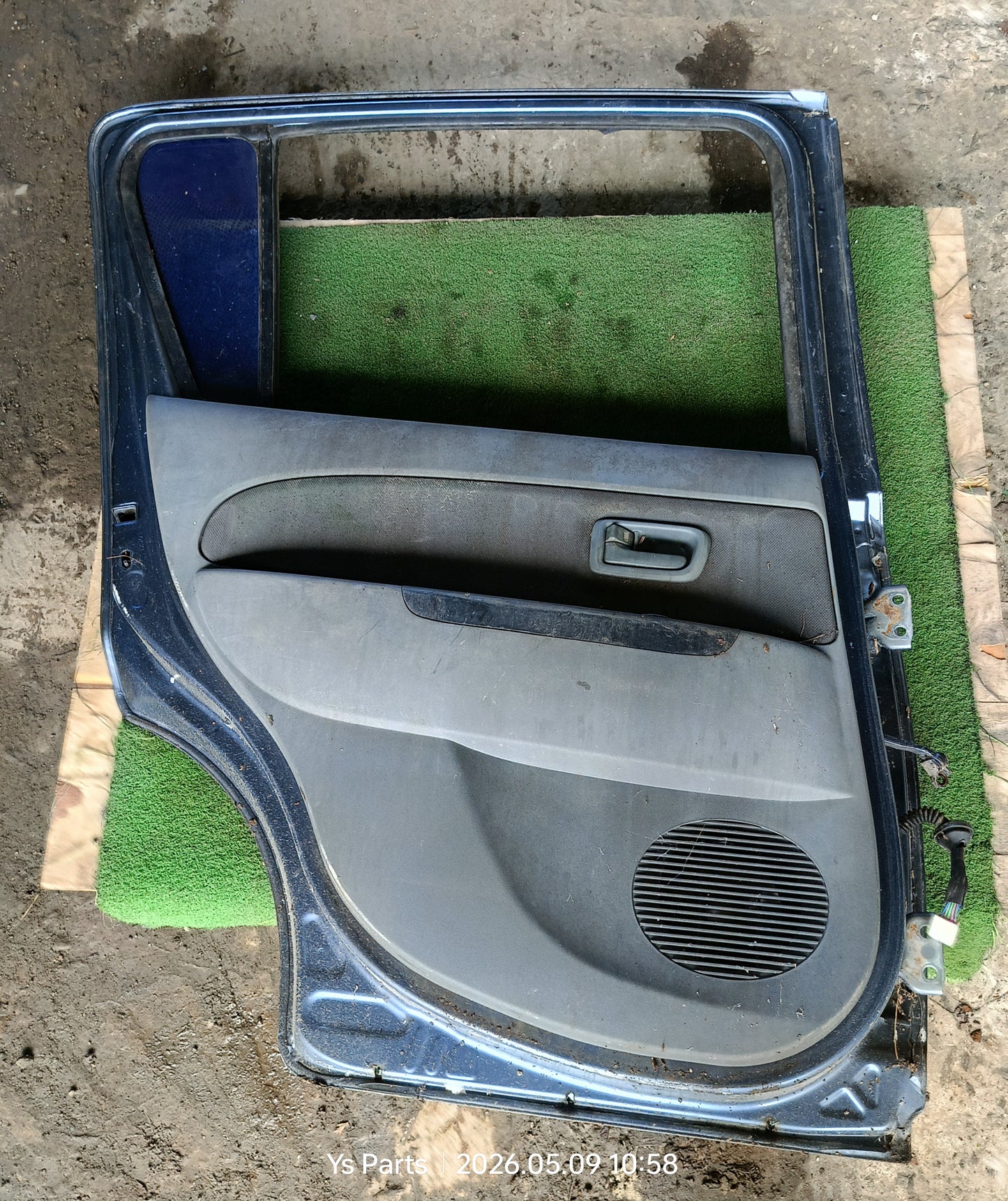 PERODUA MYVI DOOR PANEL COMPLETE RLH GREY (DP00318)
