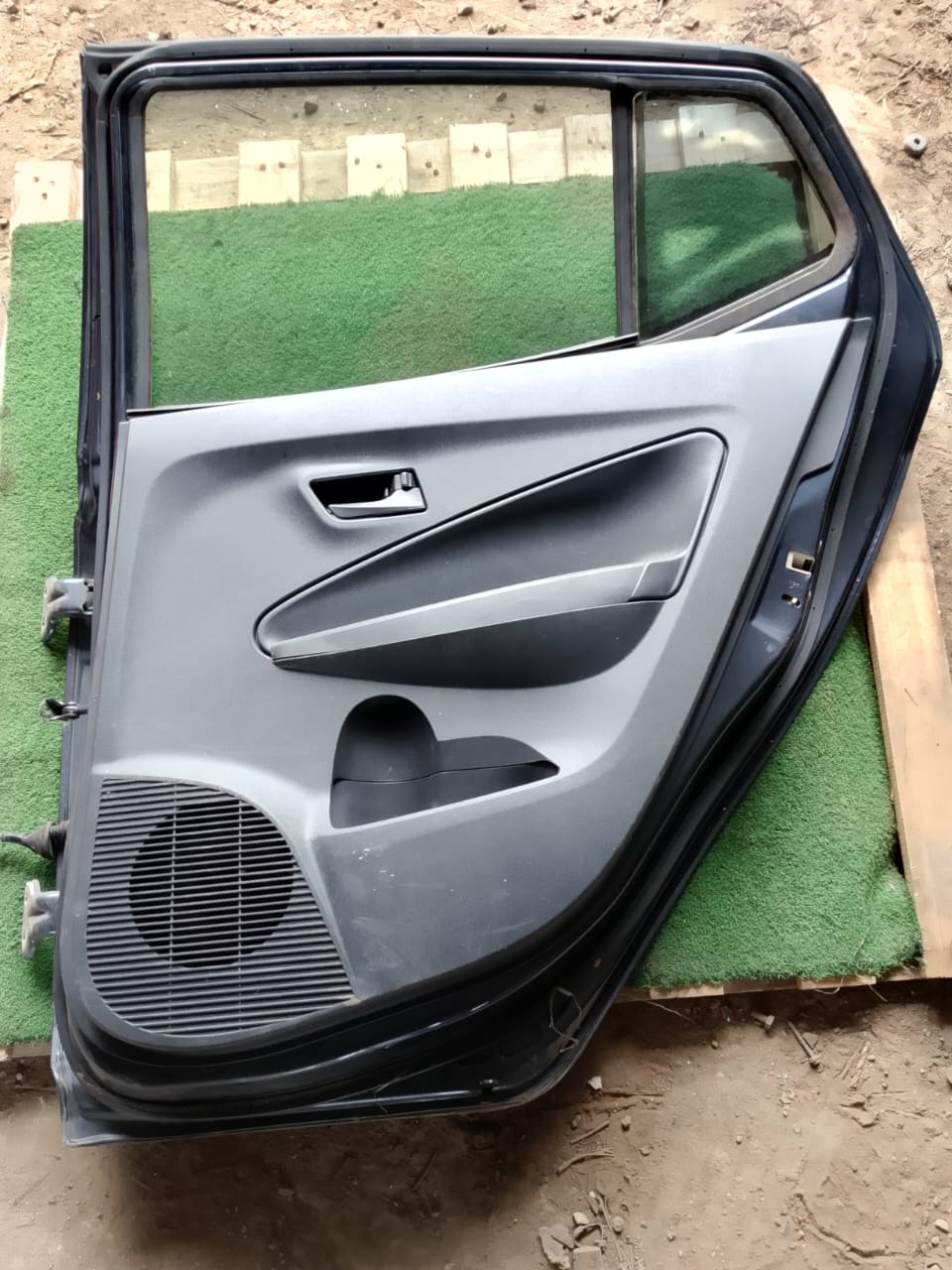 PERODUA AXIA DOOR PANEL RRH COMPLETE BLACK (DP00290)