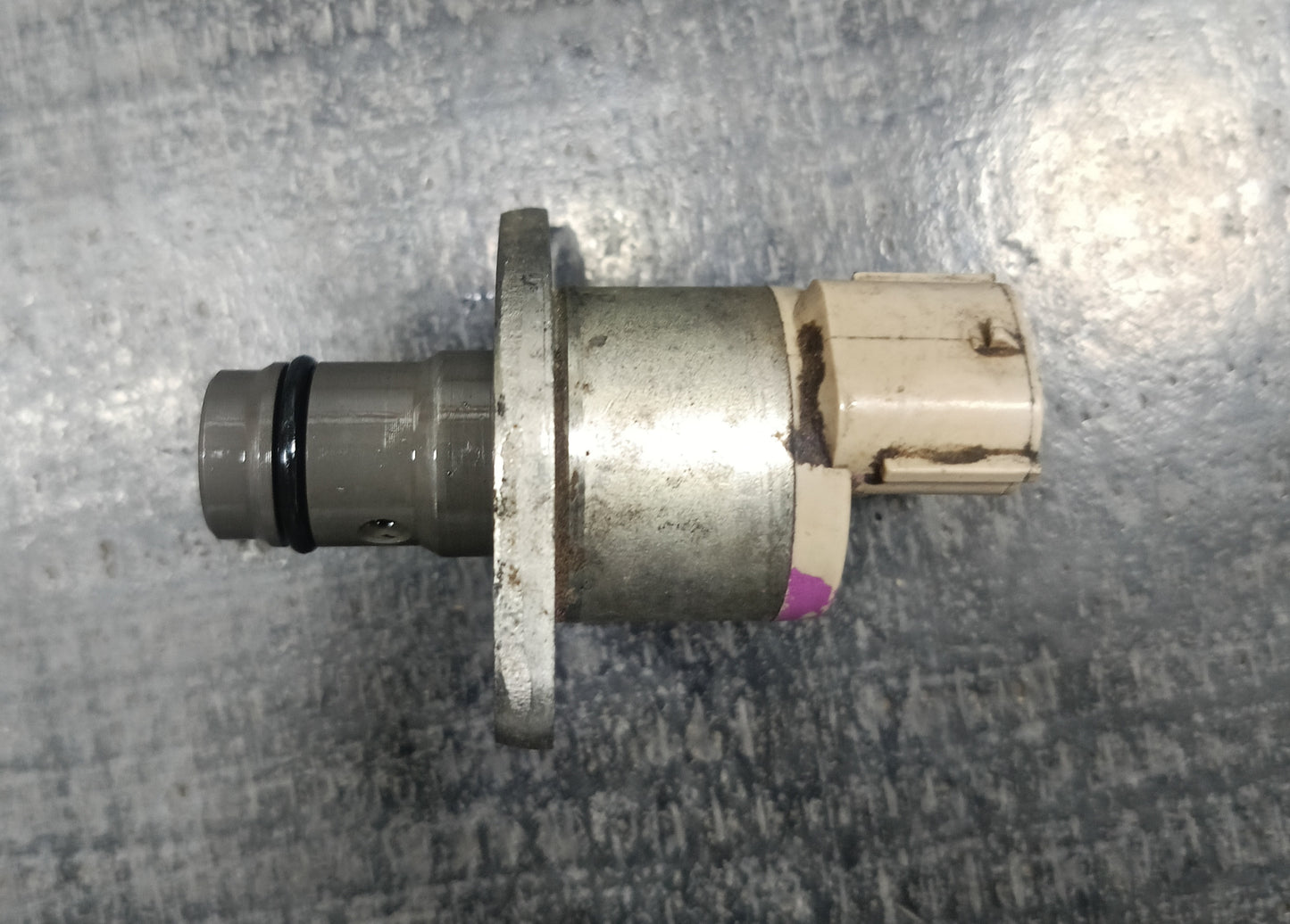 NISSAN NAVARA D40 FUEL PUMP SENSOR (0360-04D24)