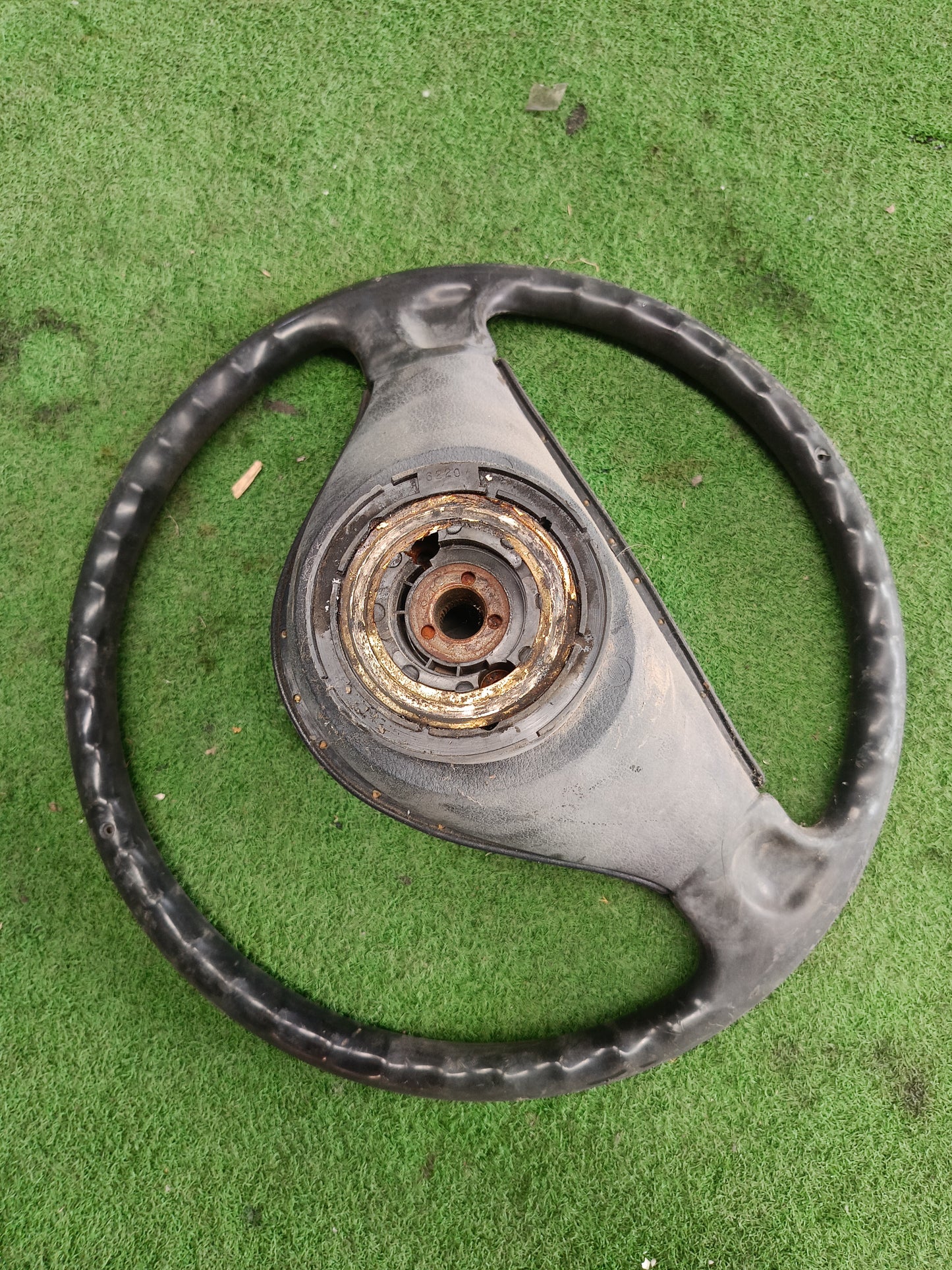 NISSAN CARAVAN VAN 2000 STEERING WHEEL (SW00107)