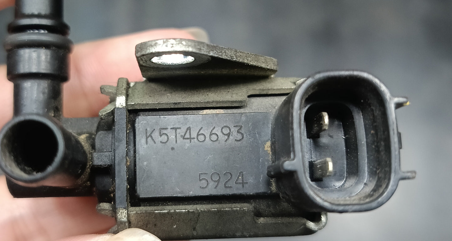 MITSUBISHI ASX VACUUM SOLENOID SWITCH (K5T46693)