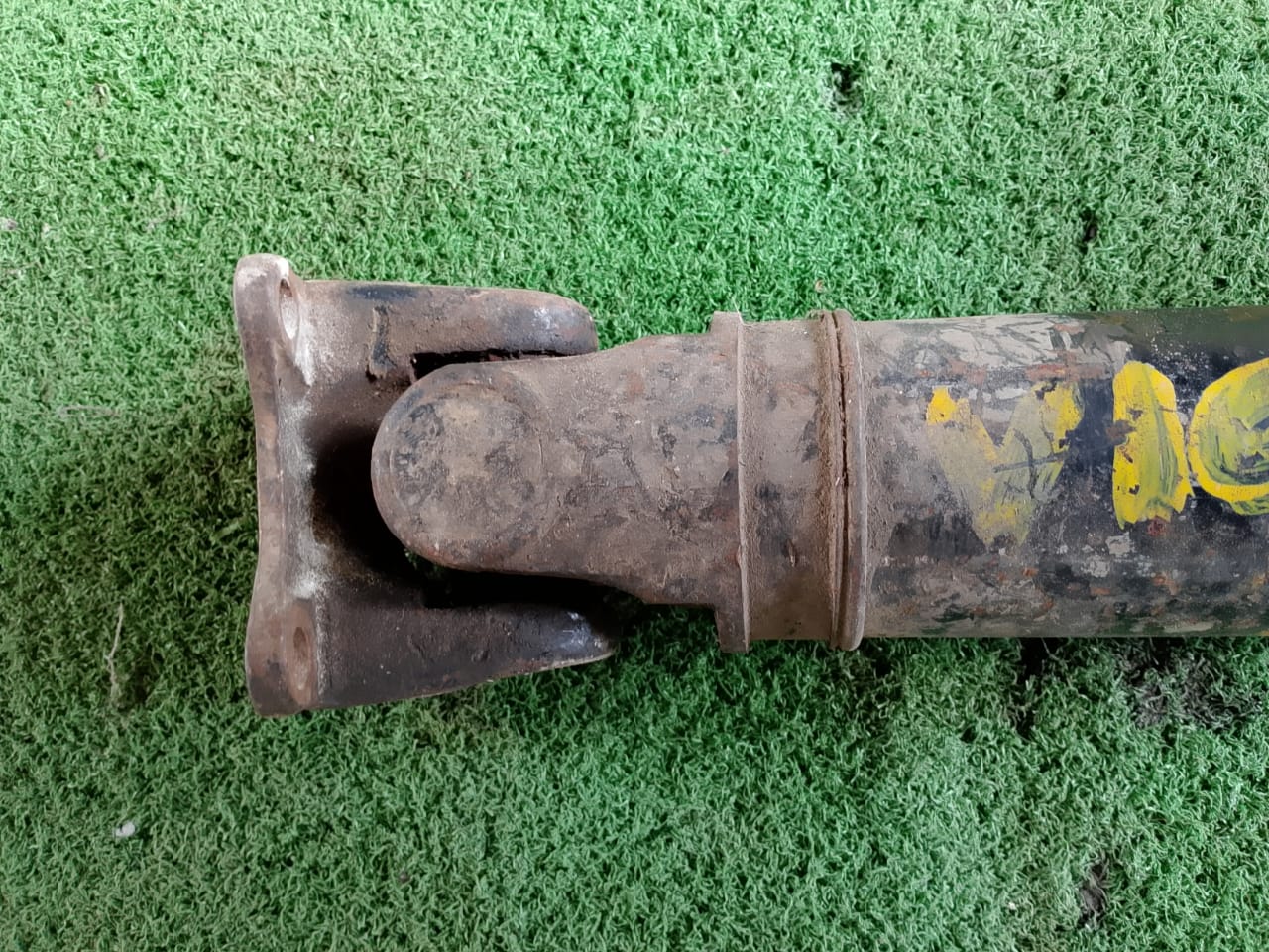 TOYOTA HILUX VIGO LONG SHAFT MANUAL (LS0028)