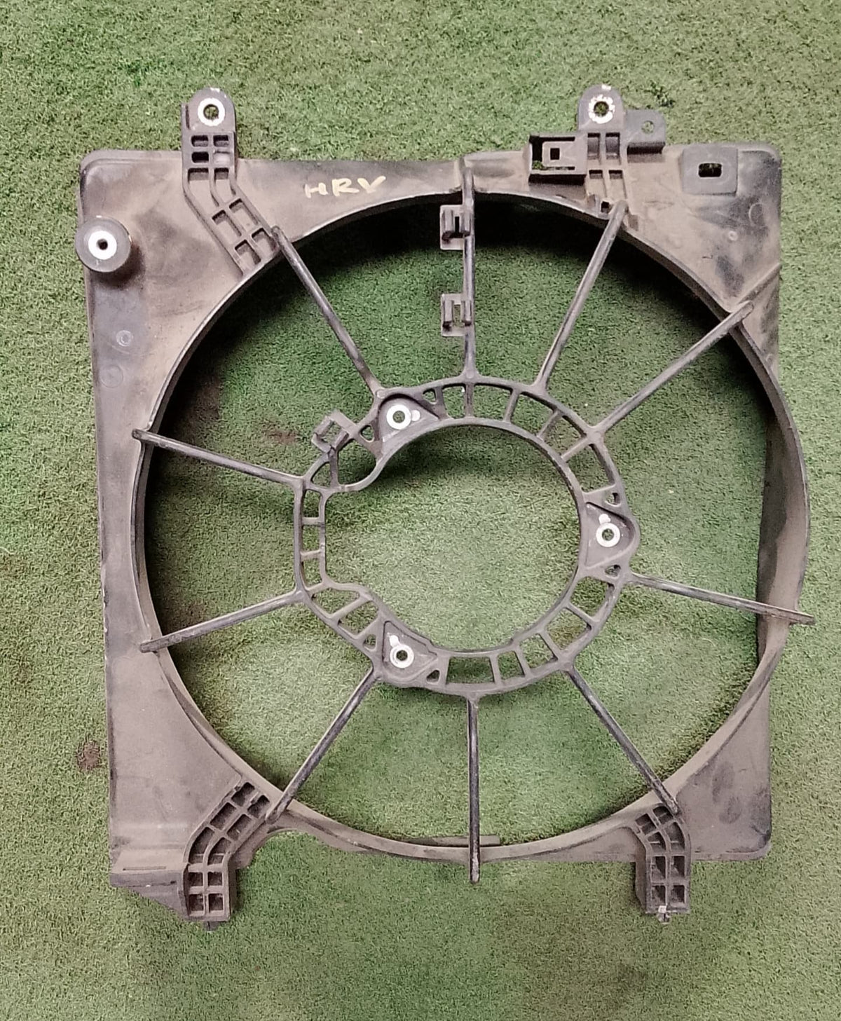 HONDA HRV RADIATOR FAN HOUSING (FH0009)