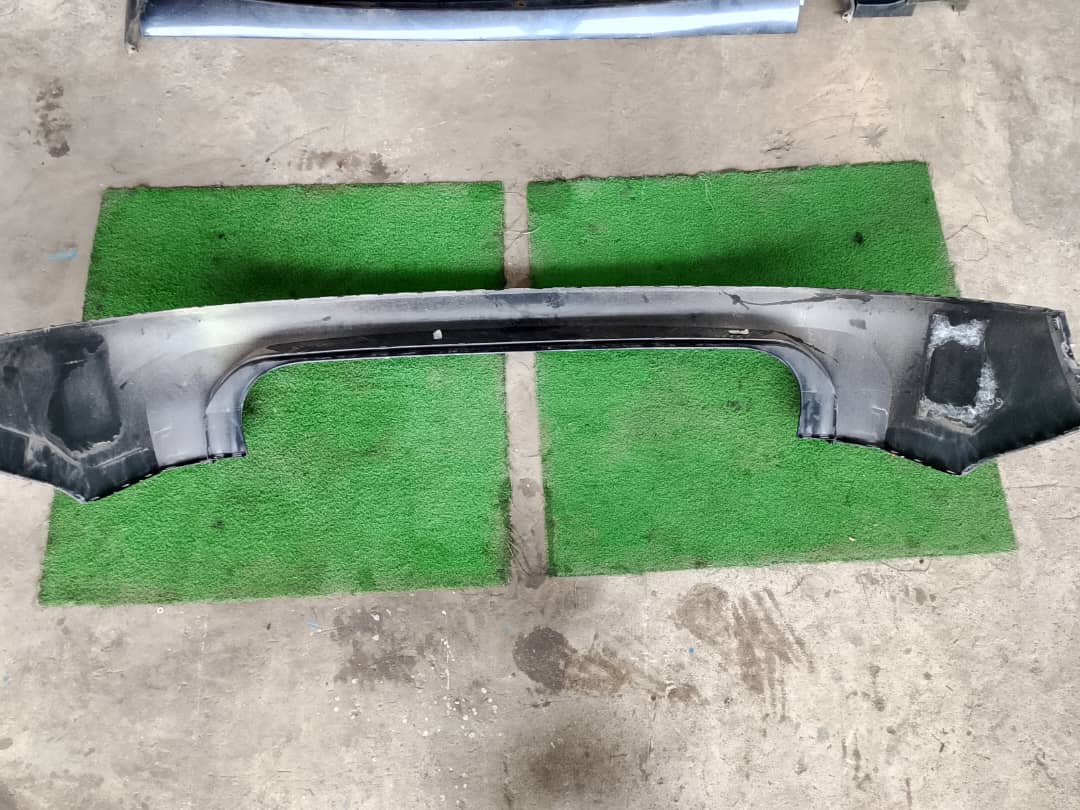 VOLKSWAGEN TIGUAN REAR BUMPER (RB00034)