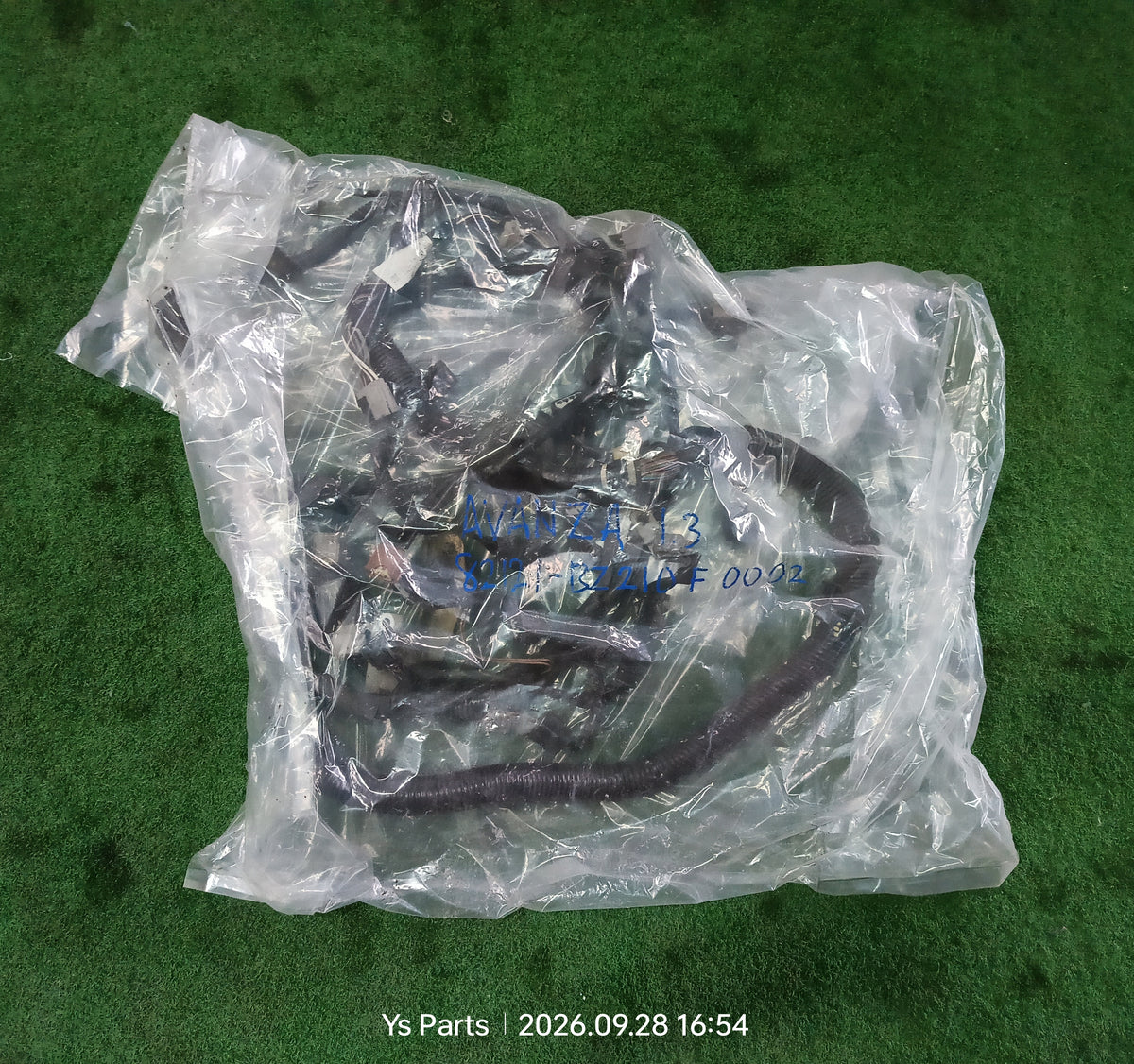 TOYOTA AVANZA 1.3 WIRING (82121-BZ210 F 0002)