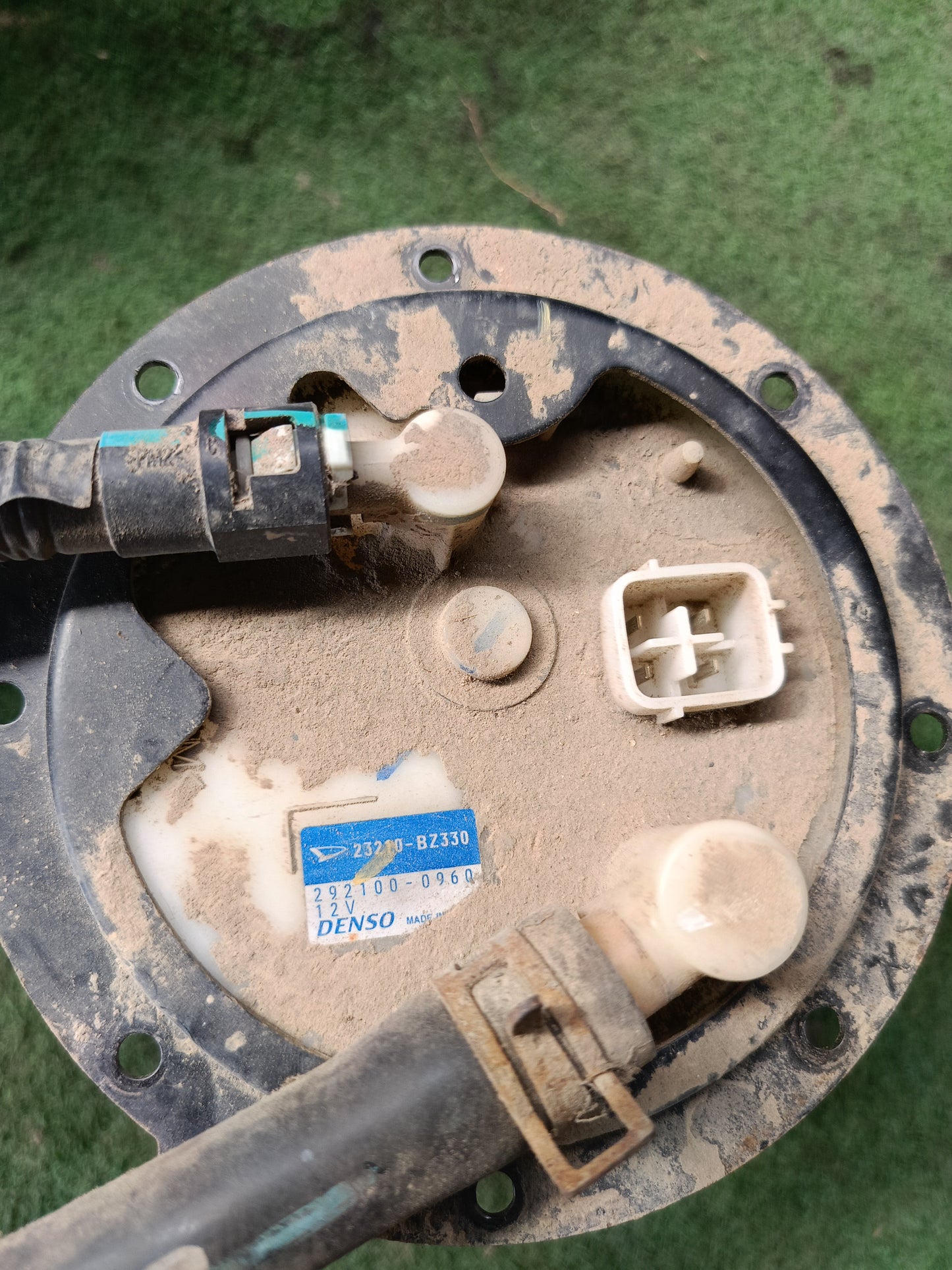 PERODUA MYVI LAGI BEST 1.3 FUEL PUMP (23210-BZ330)