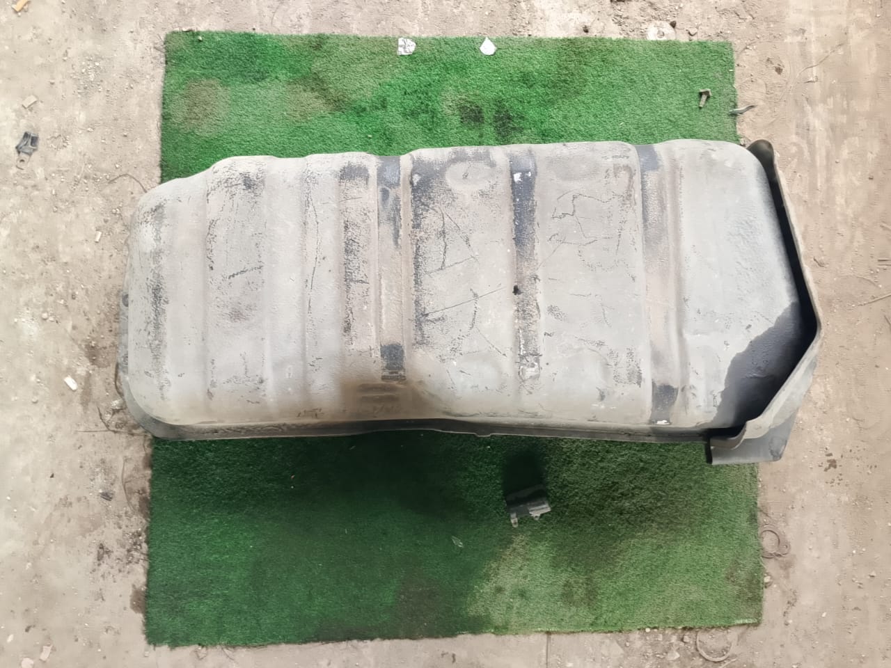 TOYOTA HIACE KDH200 FUEL TANK (FT00016)