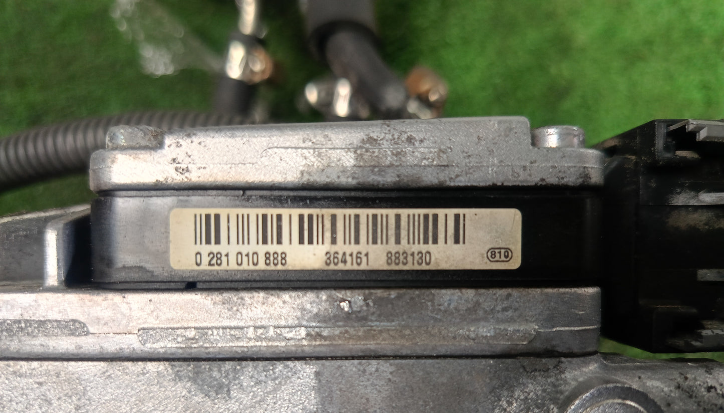 NISSAN URVAN FUEL PUMP (240152141873)