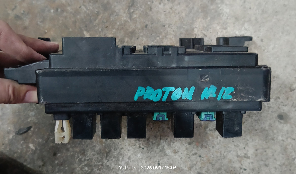 PROTON IRIZ FUSEBOX ENGINE (FSB0028)