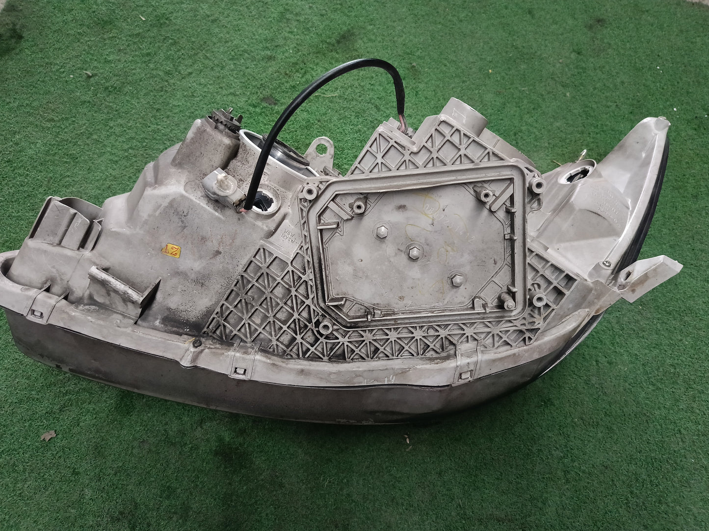 TOYOTA CAMRY ACV30 HEAD LAMP RH (HL0103)