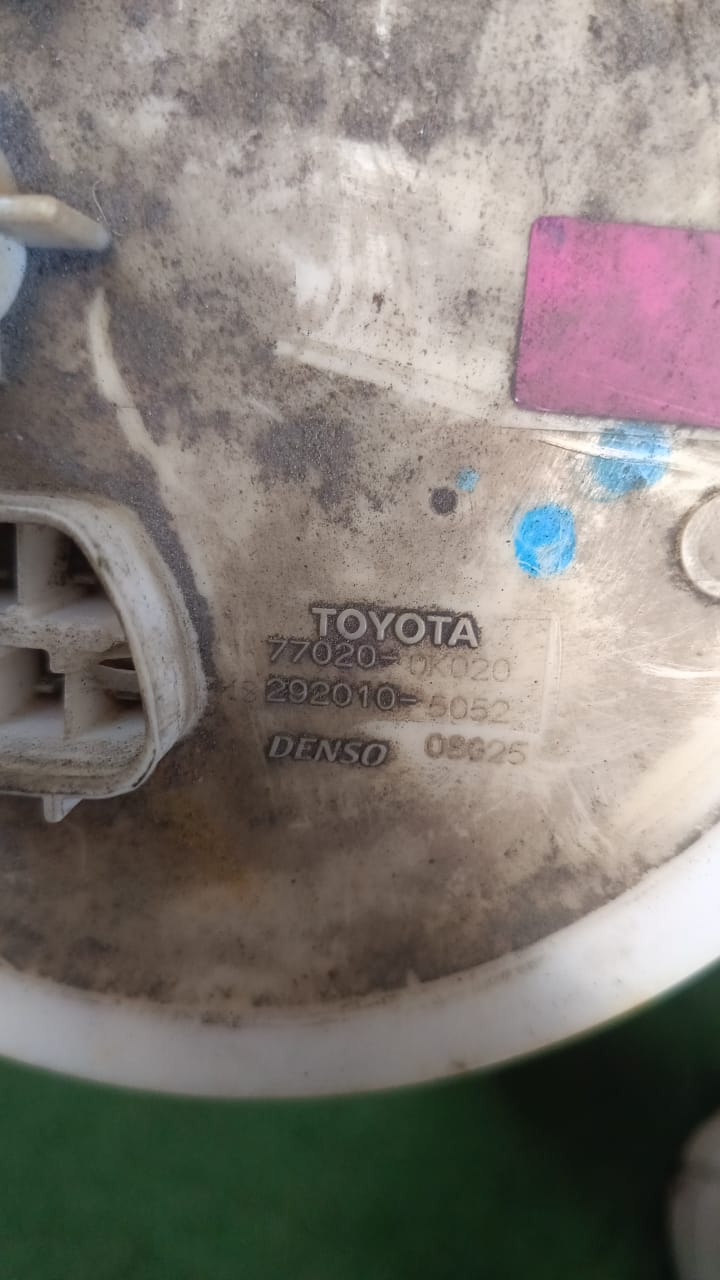 TOYOTA VIGO FUEL PUMP (77020-0K020)