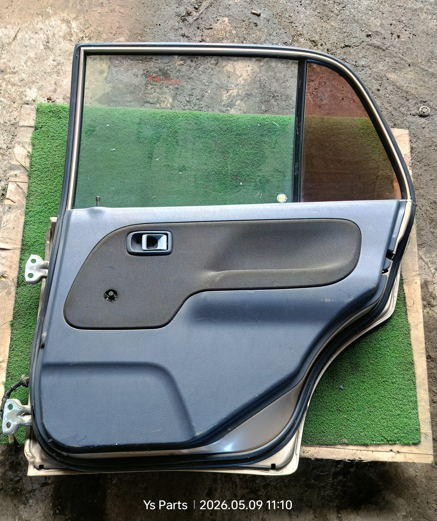 PERODUA KELISA DOOR PANEL RRH COMPLETE BROWN (DP00325)