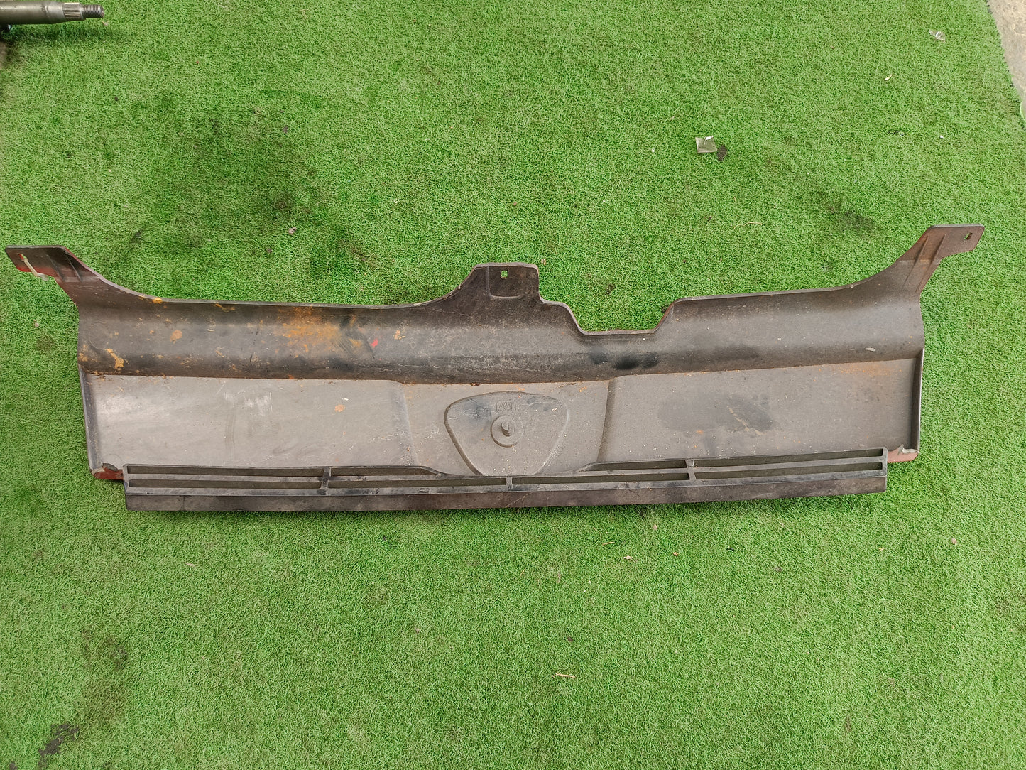 PROTON SAGA ISWARA FRONT GRILLE (RED) (T00030)