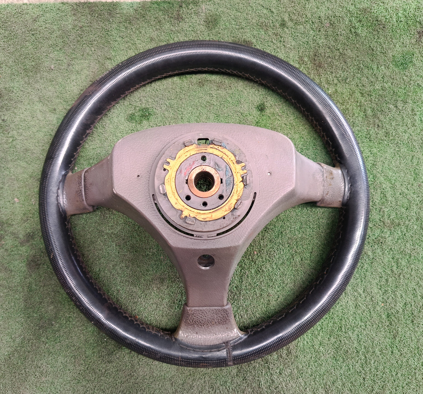 TOYOTA AVANZA STEERING WHEEL (SW00108)
