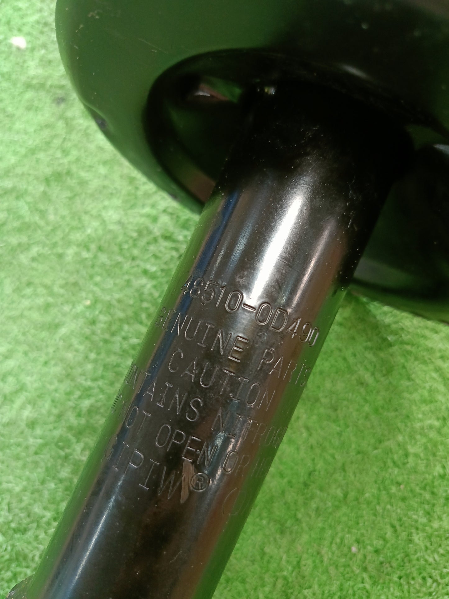 TOYOTA VIOS NCP150 FRONT SHOCK ABSORBER (48510-0D490)