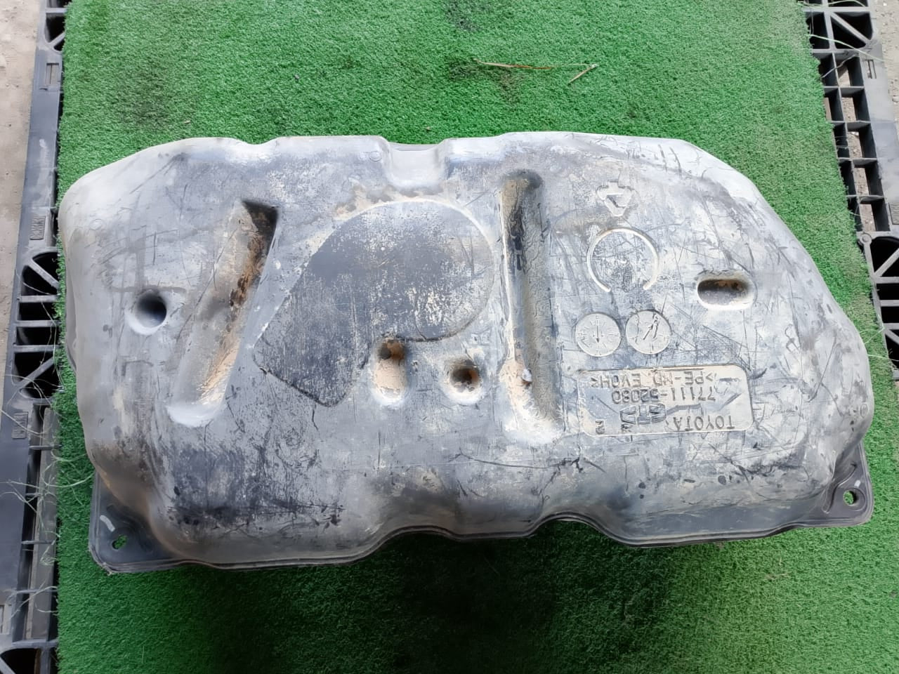 TOYOTA VIOS NCP93 FUEL TANK (FT00022)