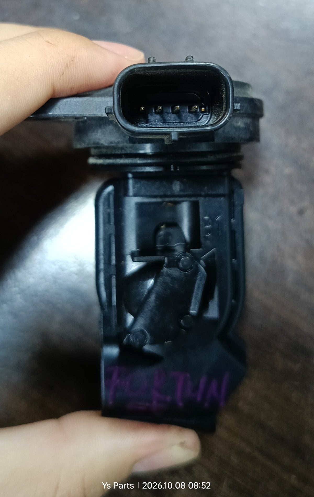 TOYOTA FORTUNER AIR FLOW SENSOR (22204-30030)