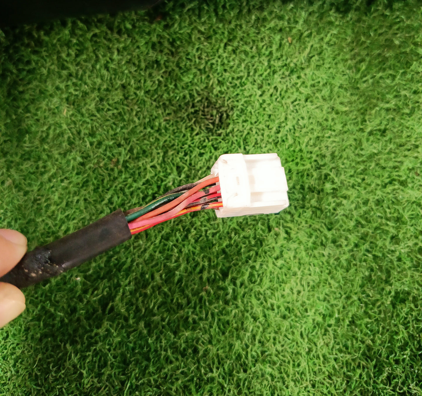 PERODUA AXIA SIDE MIRROR 9WIRE RH (SM10028)