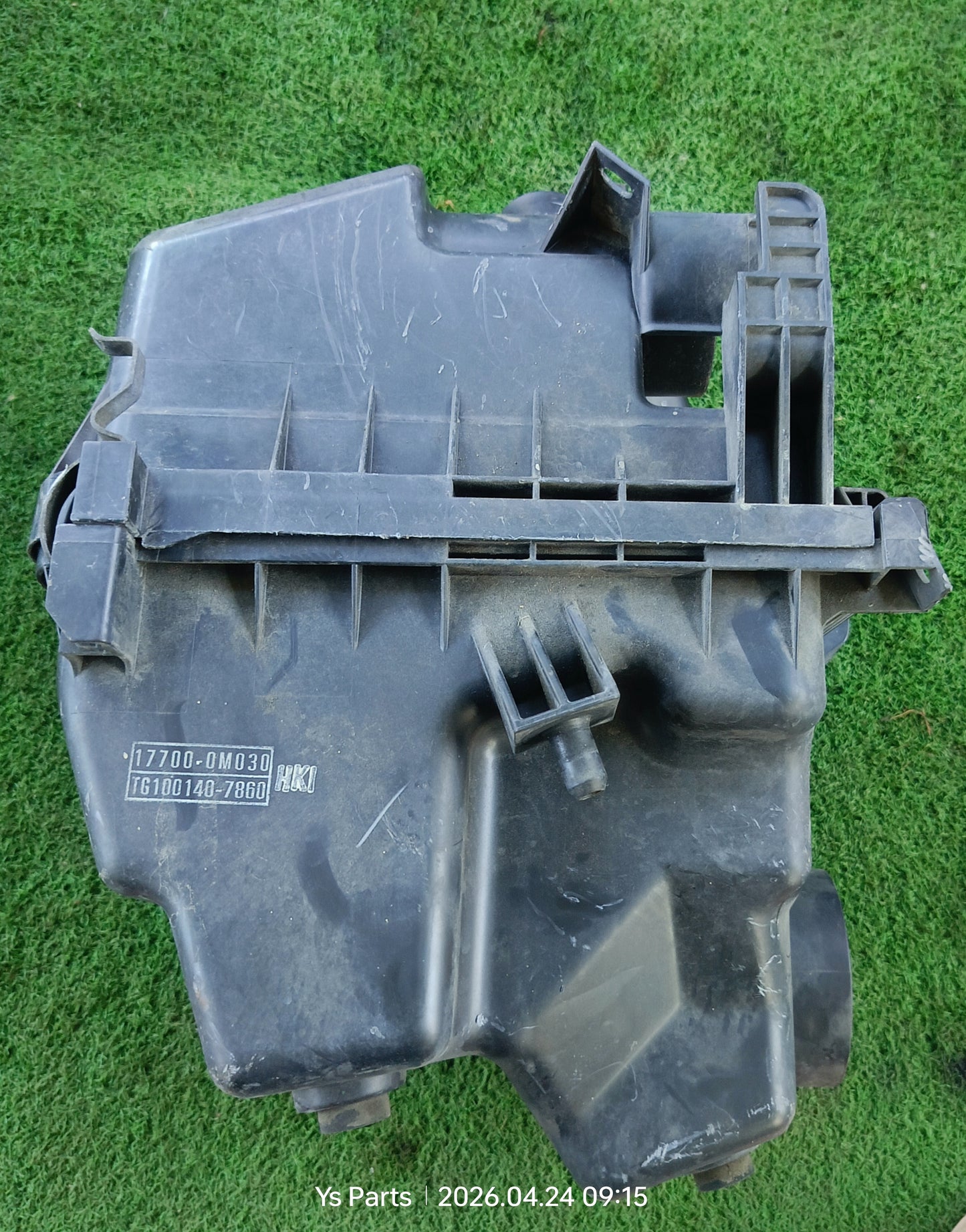 TOYOTA VIOS NCP93 AIRBOX SET (17700-0M030)