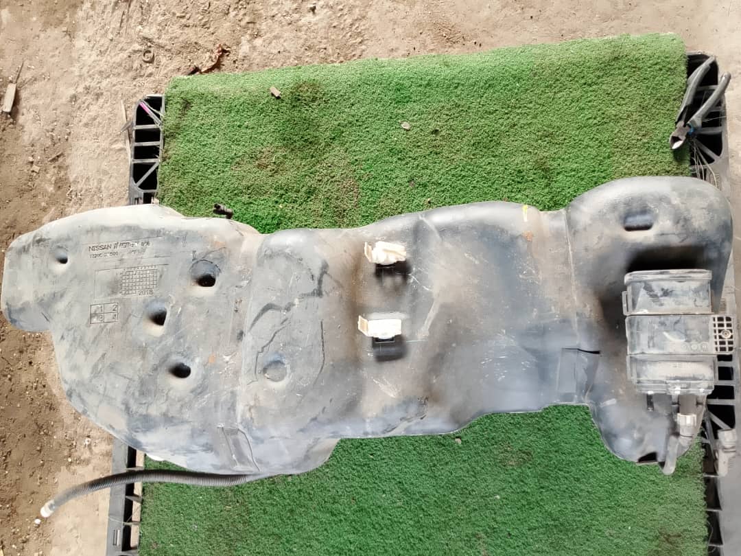 NISSAN GRAND LIVINA FUEL TANK (FT00009)