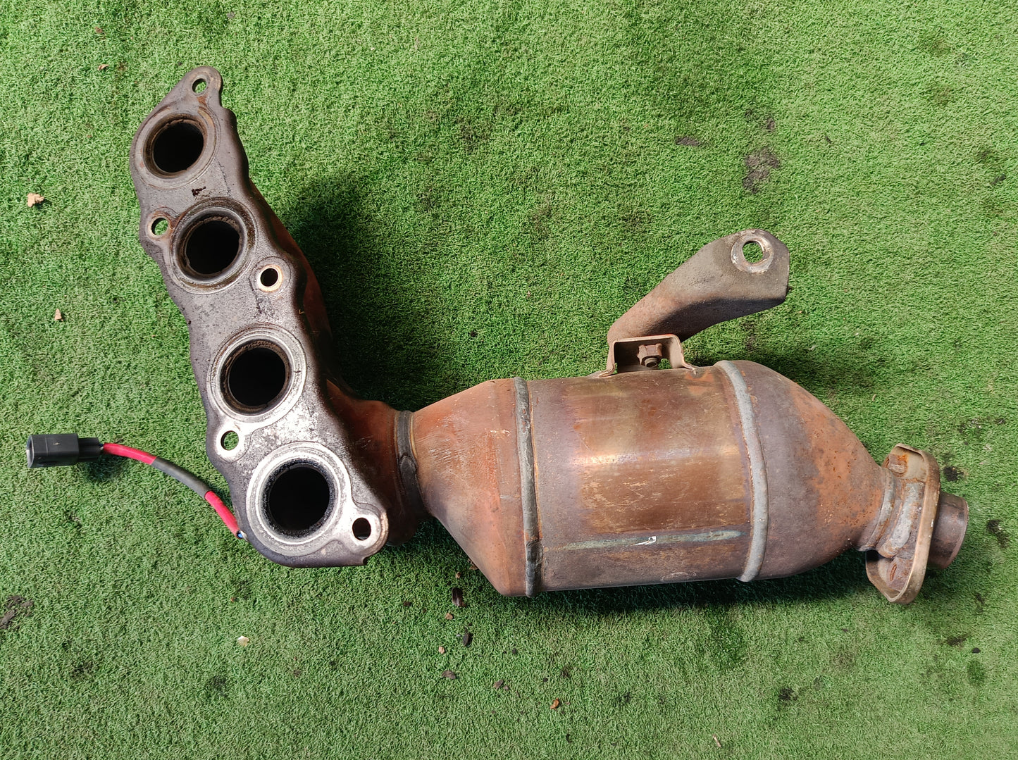 TOYOTA AVANZA CATALYTIC CONVERTER (CC00001)