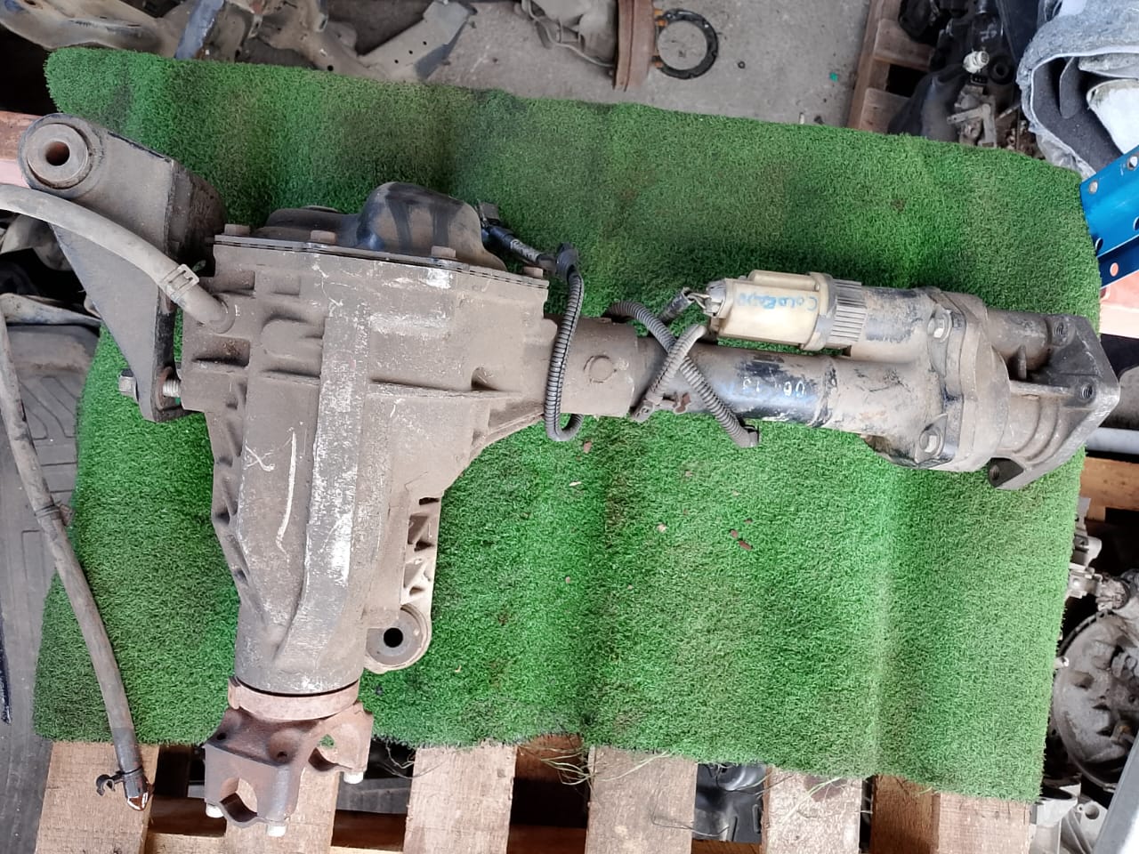 CHEVROLET COLORADO FRONT AXLE (FA00007)