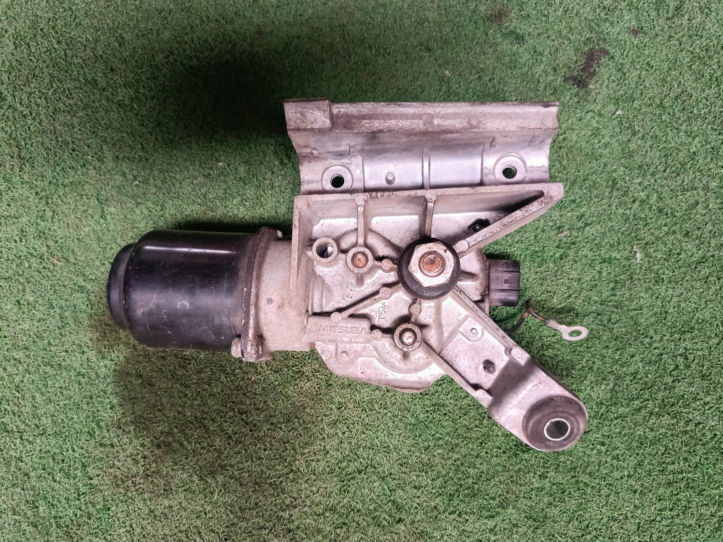 NISSAN NAVARA D40 FRONT WIPER MOTOR (WM00017)