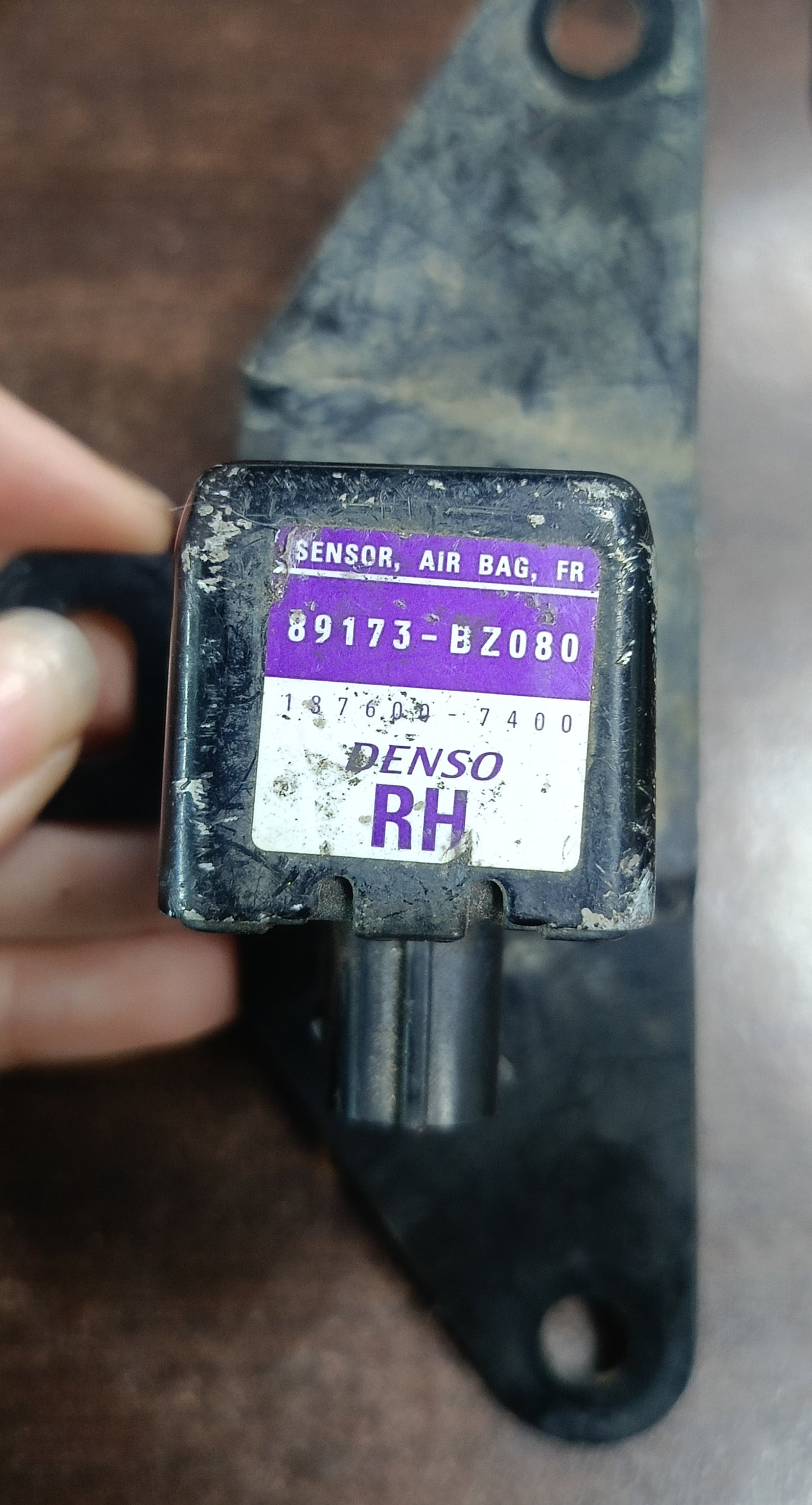 TOYOTA AVANZA AIRBAG SENSOR RH (89173-BZ080)