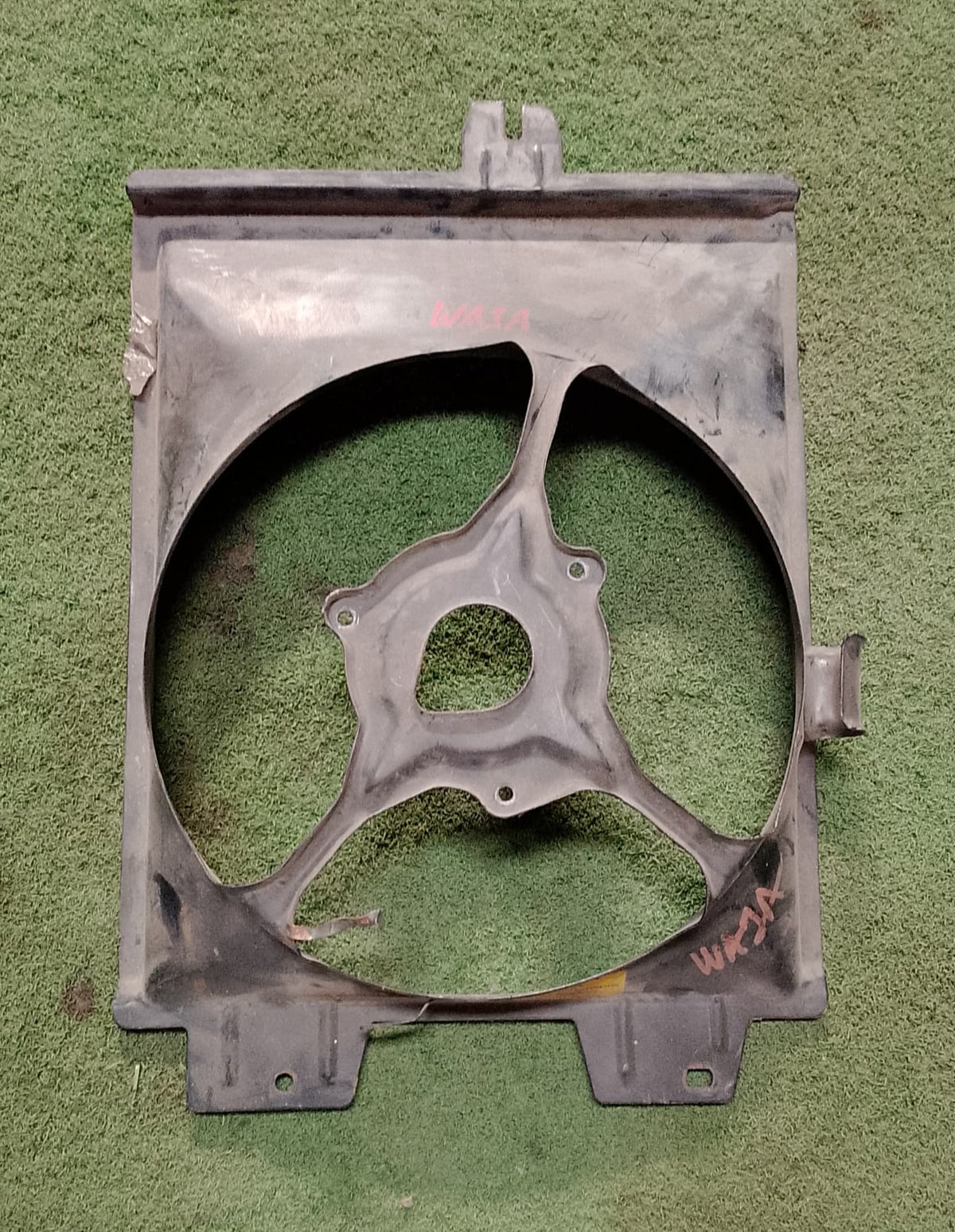 PROTON WAJA RADIATOR FAN HOUSING (FH0004)