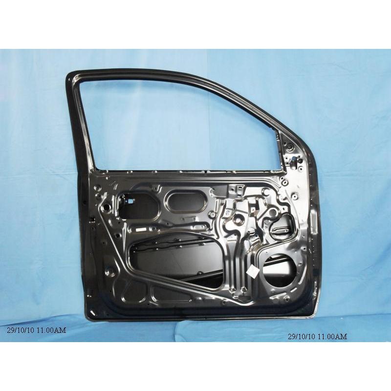 TOYOTA HILUX VIGO (KUN25) 2005 2DOOR FRONT DOOR LEFT (TYN07A-261NA-LNNA)