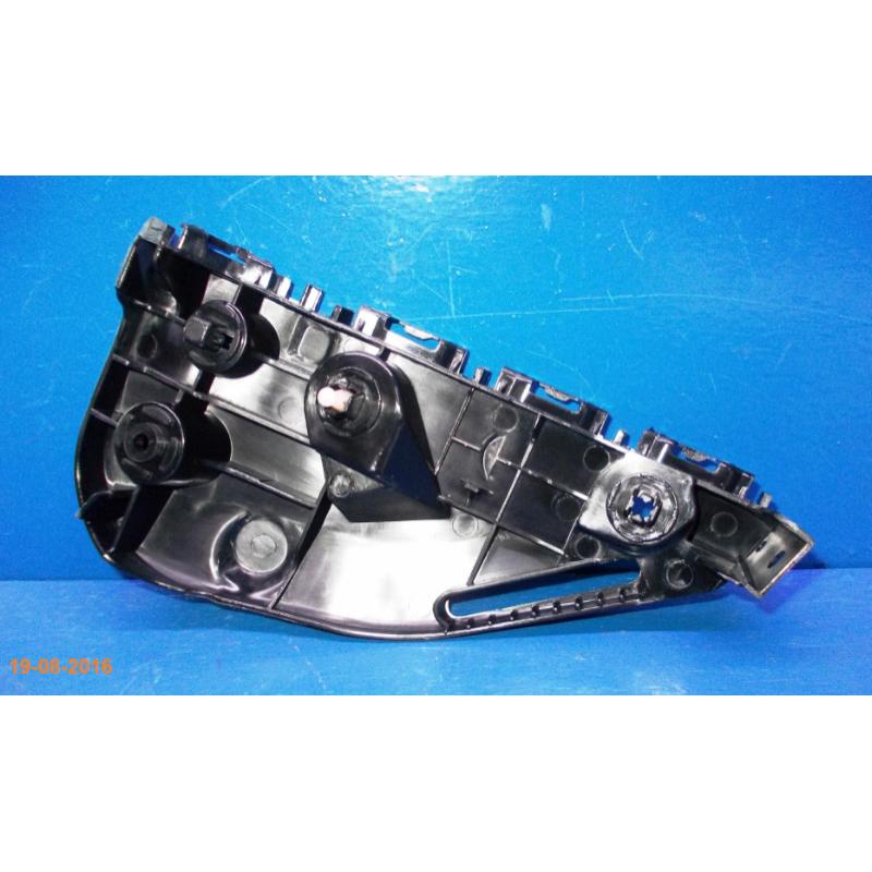 TOYOTA HILUX REVO (GUN125) 2015 4DOOR FRONT BUMPER BRACKET RH (TYN70M-1014B-RNNA)