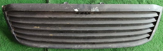 TOYOTA VIGO FRONT GRILLE (005783)