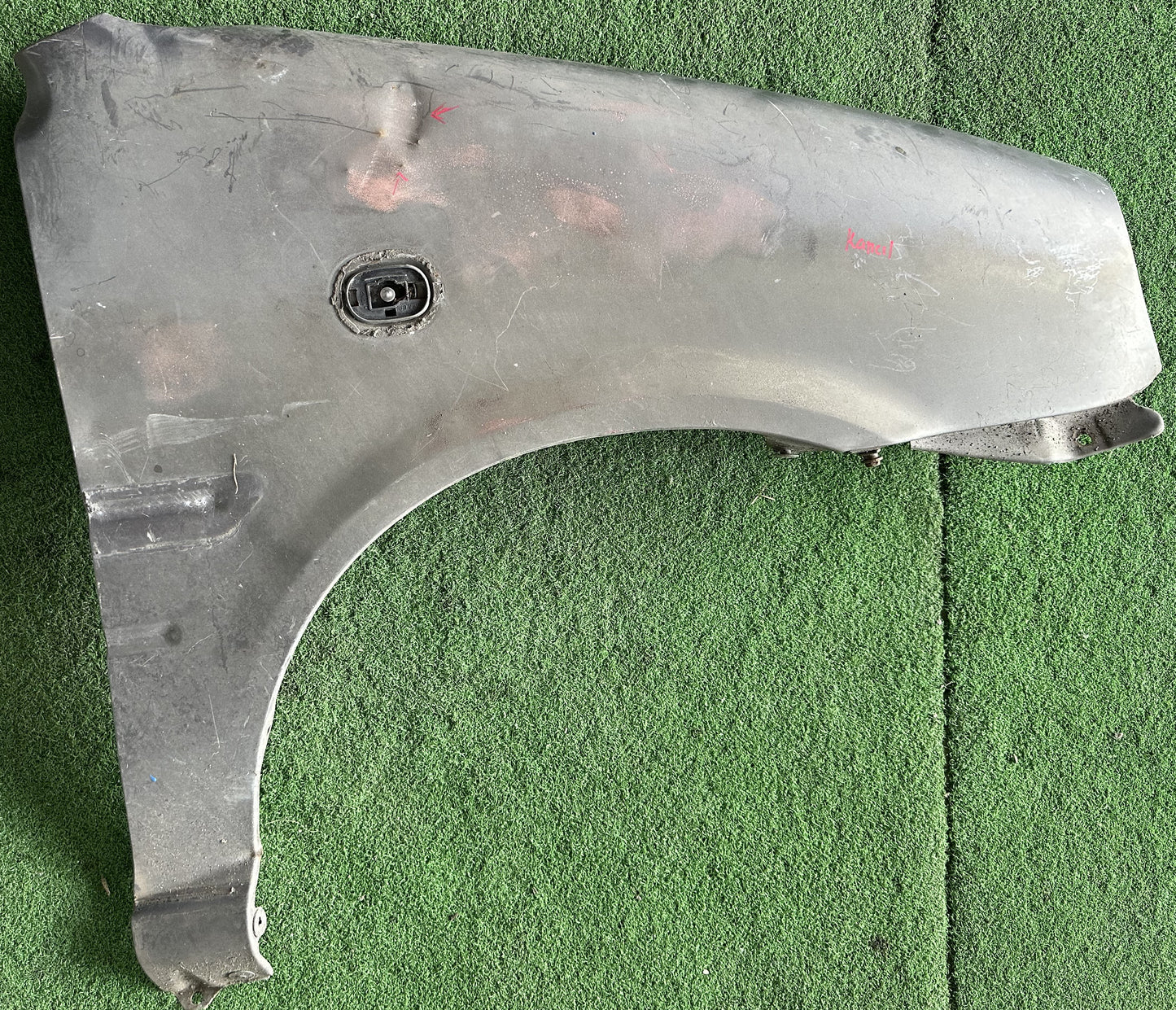 PERODUA KANCIL FRONT FENDER WITH HOLE BLACK RH (B) (FFWH007)