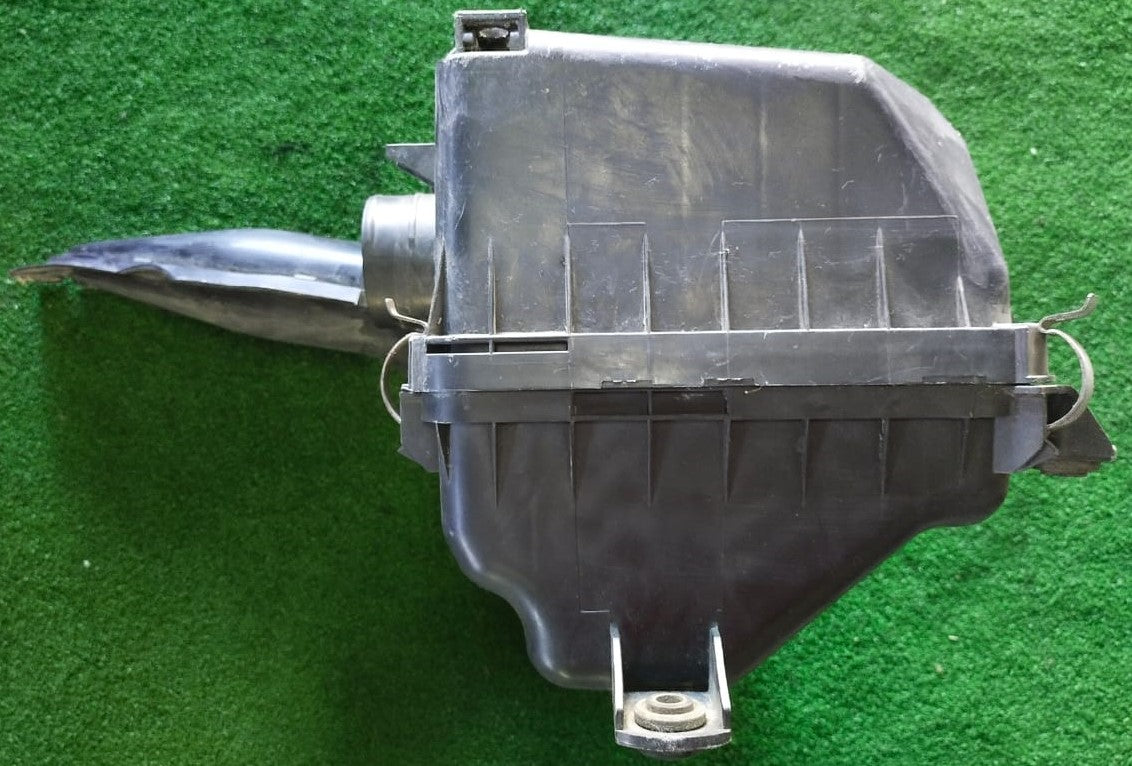 MITSUBISHI TRITON AIRBOX (ABX0018)