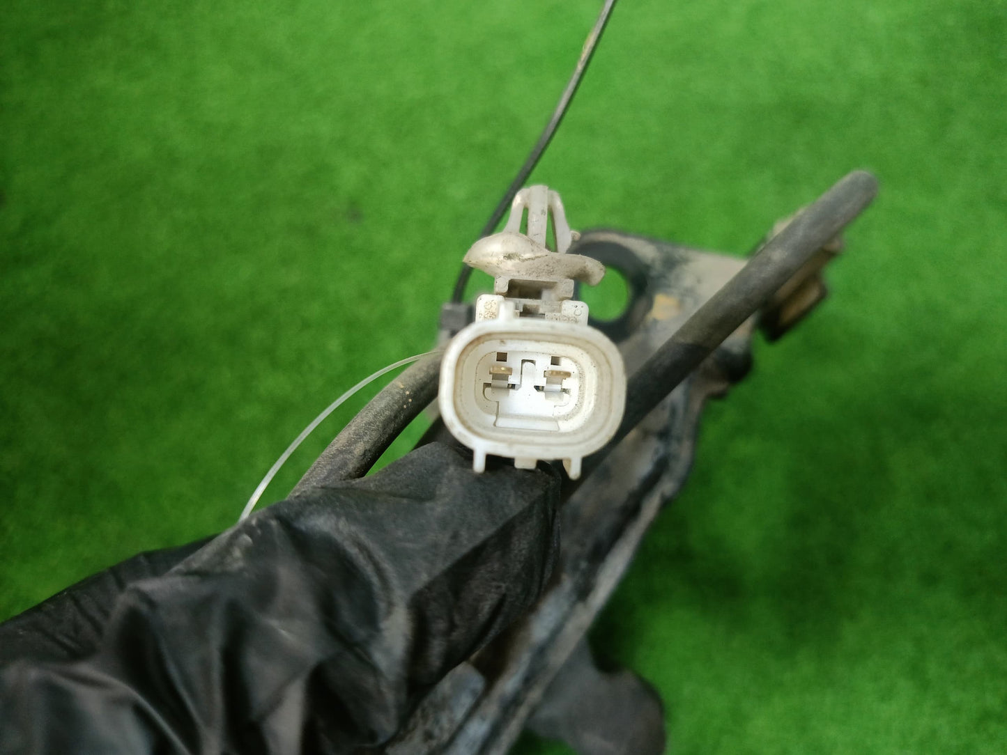 TOYOTA HILUX VIGO KUN25 ABS SENSOR (89542-0K020-1)