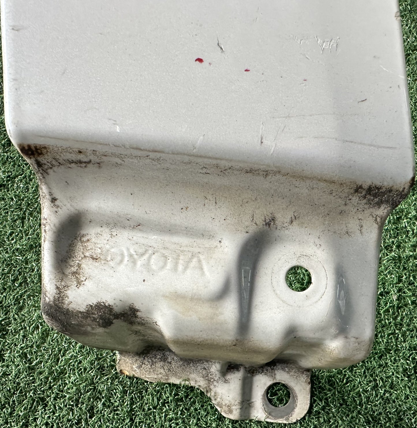 TOYOTA SUPERKING UJZ200 FRONT FENDER WITH HOLE WHITE LH (FFWH028)