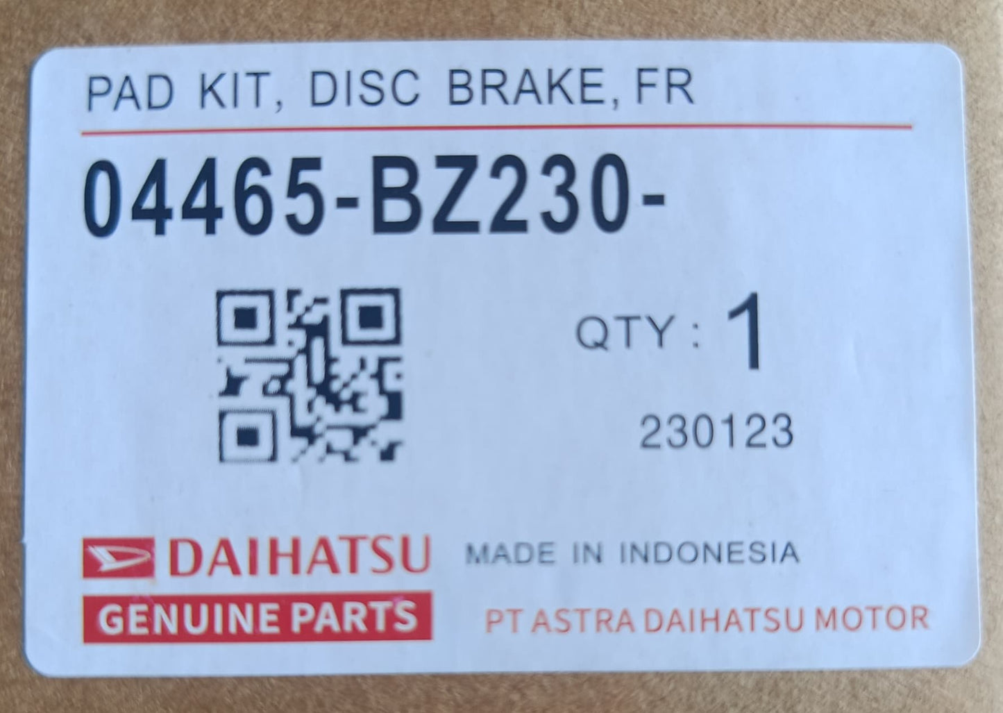 PERODUA MYVI 2018 D20N 1.5 FRONT DISC BRAKE PAD (OEM) (04465-BZ230)