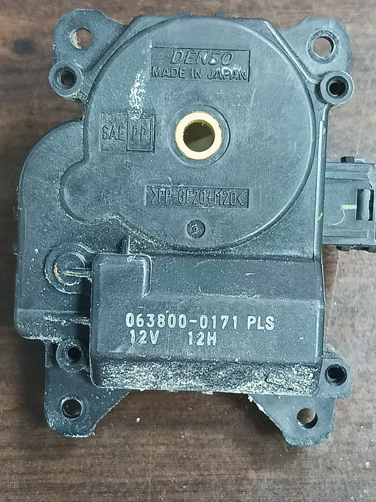 TOYOTA HEATER BLOWER FLAP MOTOR (063800-0171)