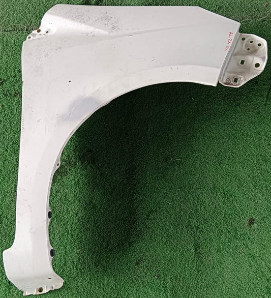 PERODUA ALZA FRONT FENDER WITHOUT HOLE WHITE RH (FFWH065)