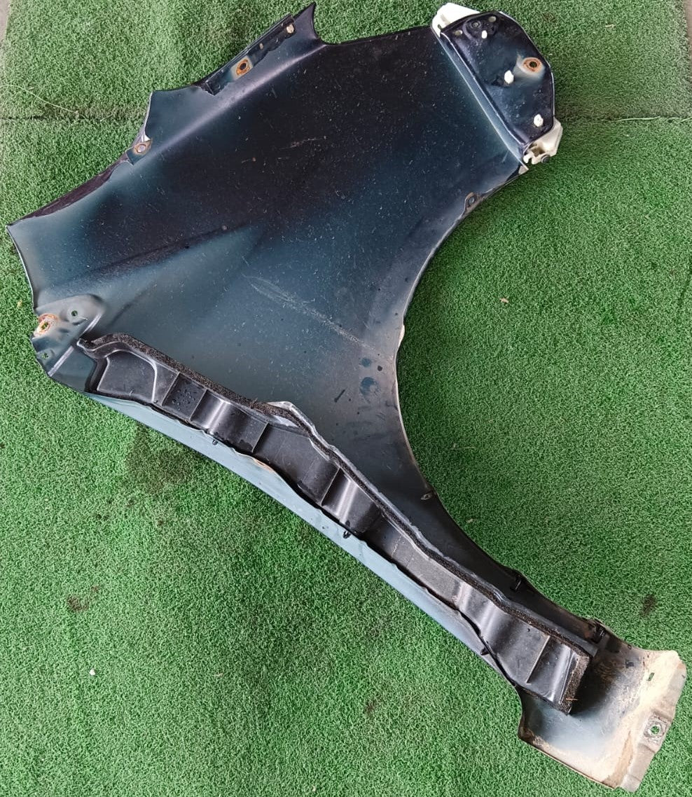 PERODUA ALZA FRONT FENDER WITHOUT HOLE PURPLE LH (FFWH070)