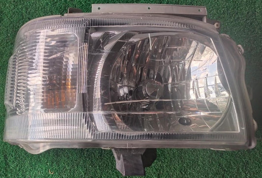 TOYOTA HIACE KDH200 HEAD LAMP (TAIWAN) DEPO (08-D12-1119R)