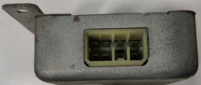 TOYOTA LAND CRUISER L80 TIMER VOLTAGE CONVERTER ECU (28423-17020)