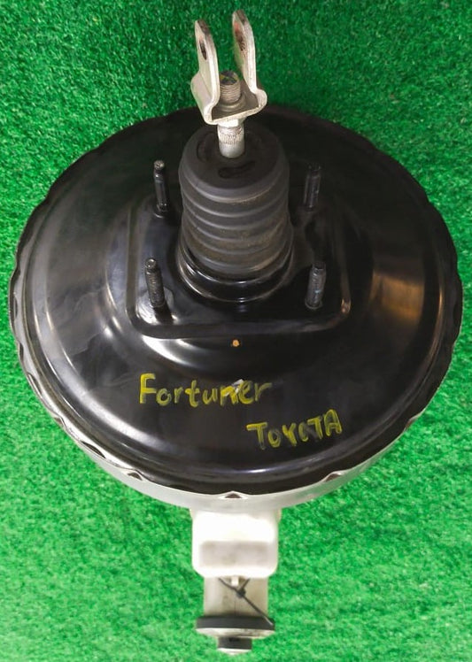 TOYOTA FORTUNER KUN51 BRAKE BOOSTER (131010-18990)