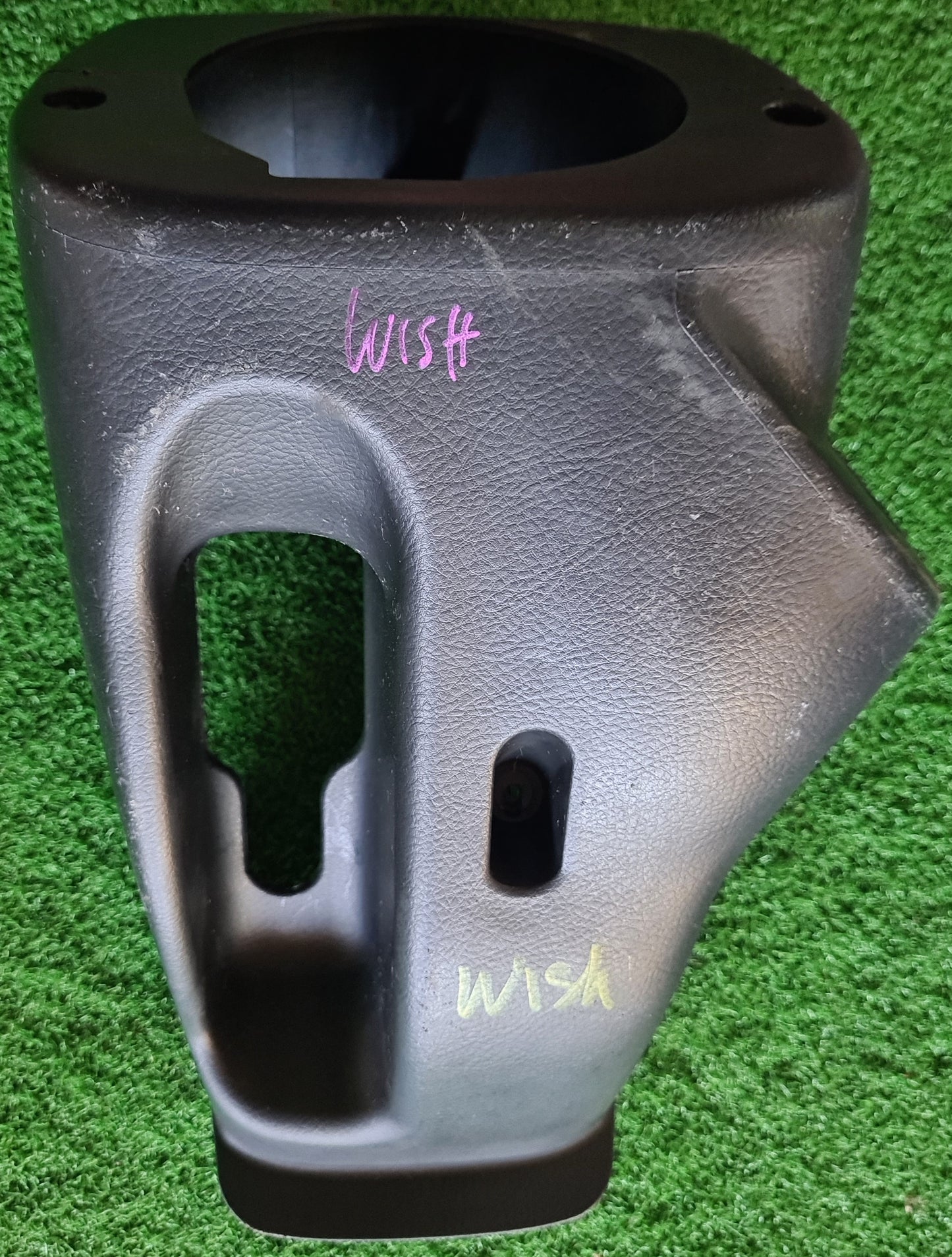 TOYOTA WISH STEERING COVER (45287-12480)