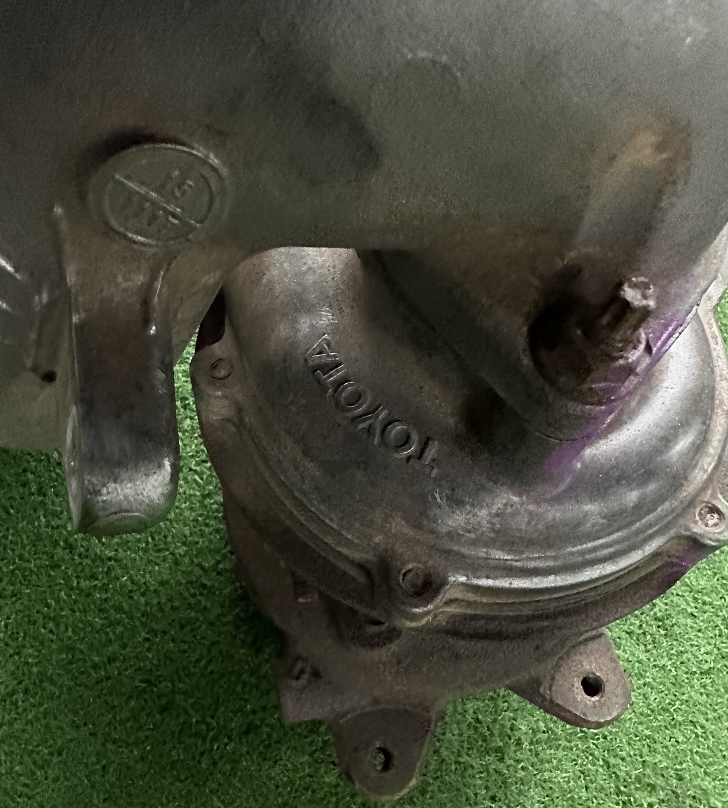 TOYOTA HILUX REVO 2GD 2.4 TURBO (17201-11070)