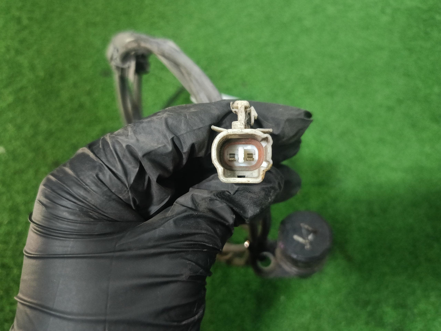 TOYOTA FORTUNER ABS SENSOR RH  (89545-0K020)