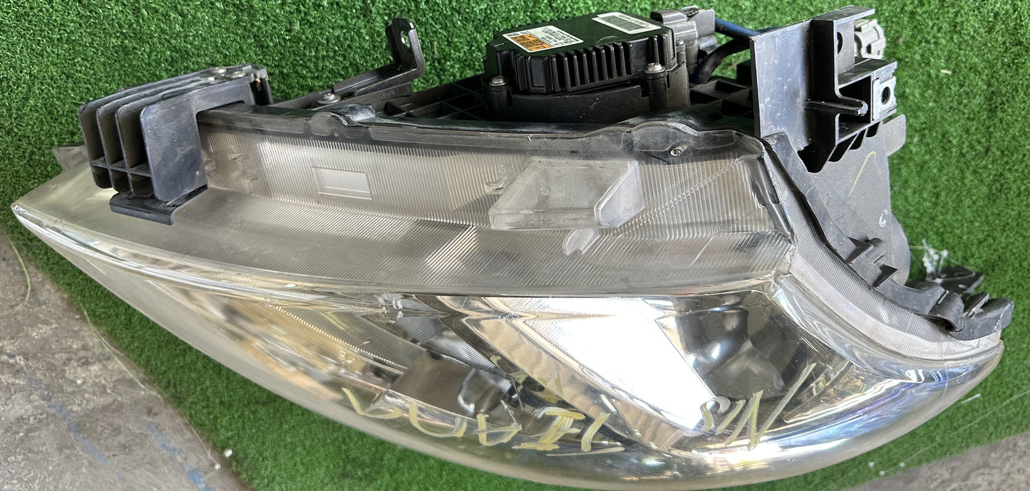 NISSAN TEANA J32 HEAD LAMP RH (26025 JN60A)