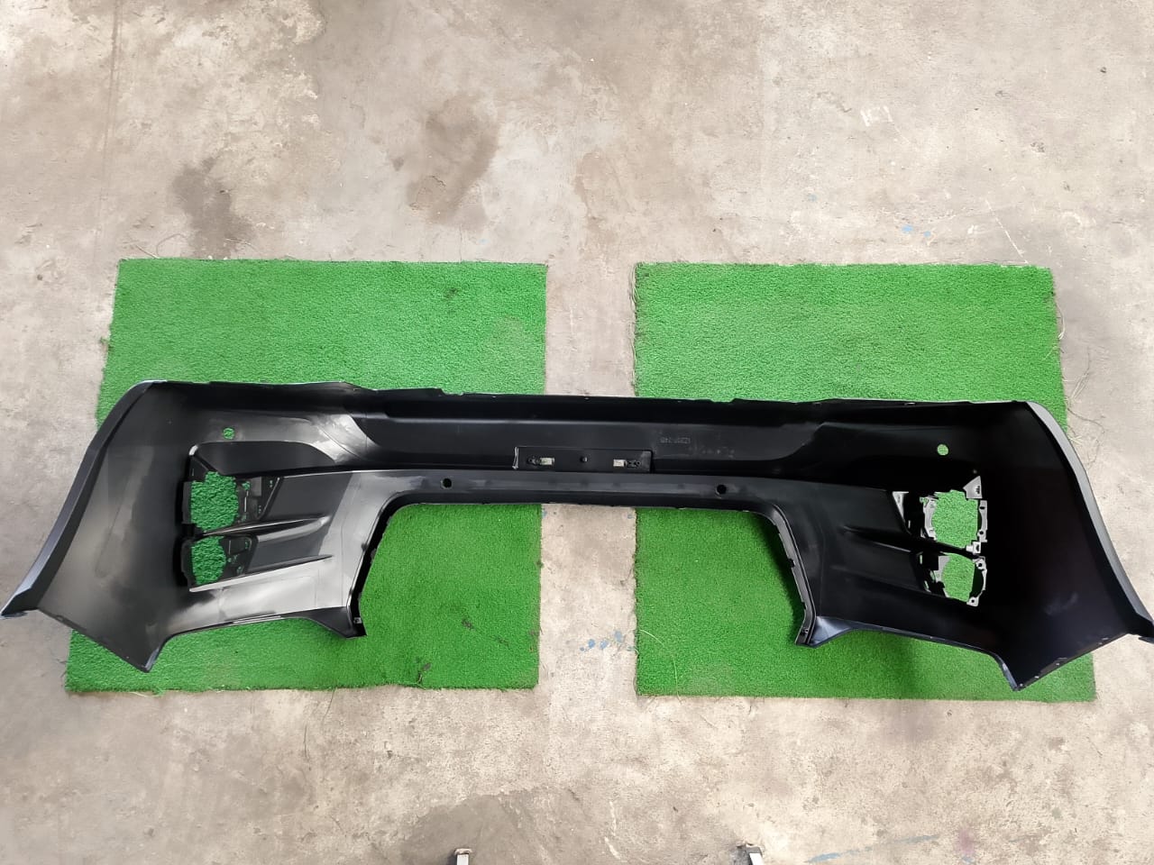 ISUZU DMAX 1.9 STANDARD 2021 4DOOR FRONT BUMPER AFTERMARKET ISK05L-1011A-NONA