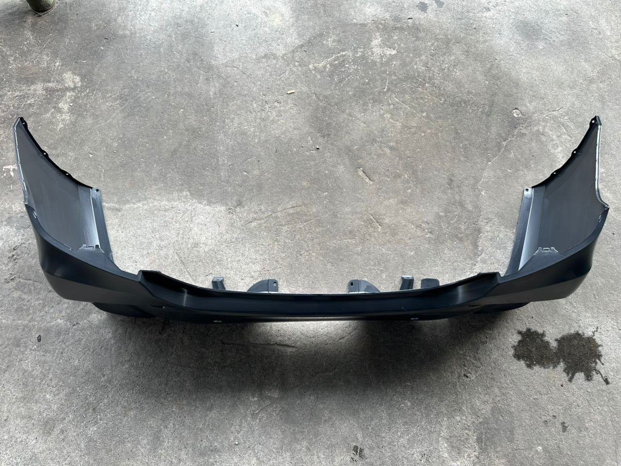 PERODUA BEZZA 1.0 G 2020 REAR BUMPER (PDB01C-2911A-NNNA)